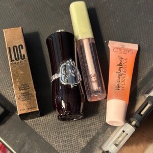 Watermelon Burst Hydrating Lip Oil - Pink